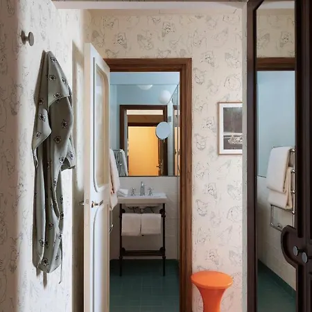 Hotel Saint-andré Des Arts Parigi